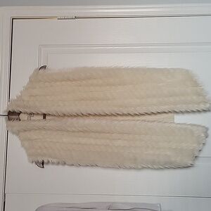 Guess Faux Fur & Rib Knit Sweater Vest In Cream